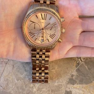 Rose gold MK watch with adjustable links and box